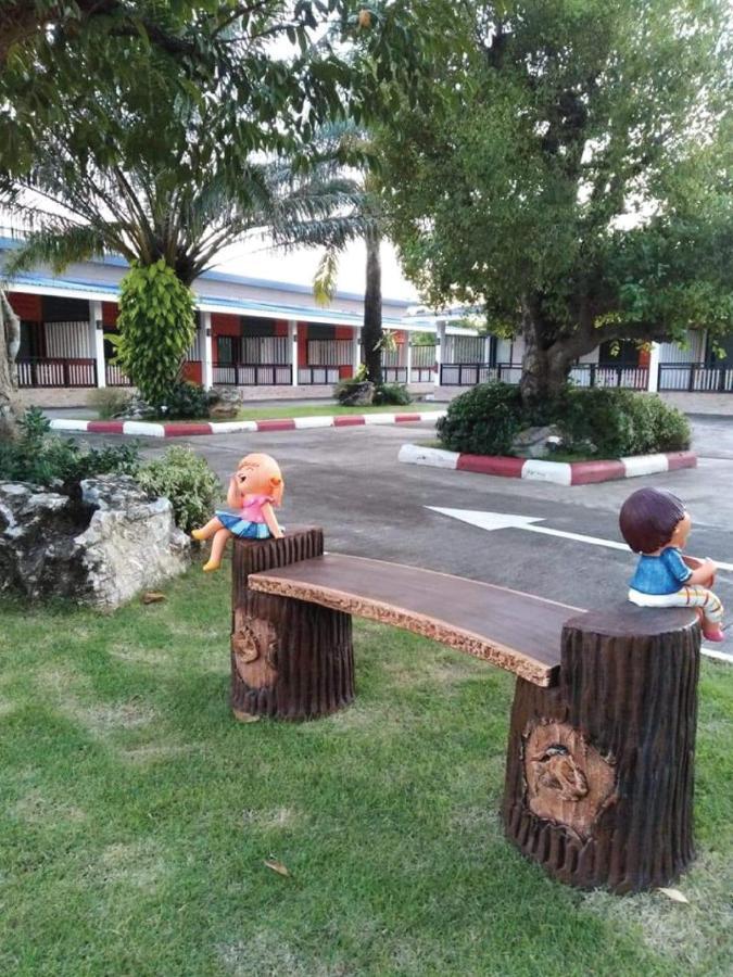 Staychill Resort Uttaradit Esterno foto